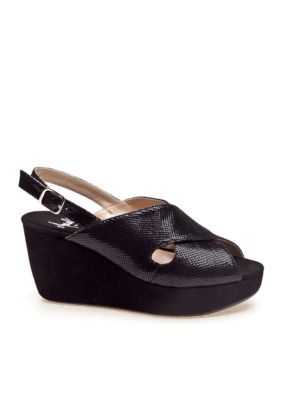 Amalfi by Rangoni Manzano Wedge Sandal