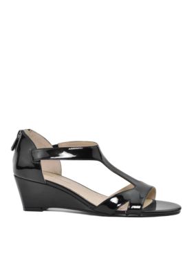 Adrienne Vittadini Cissy Wedge Sandal