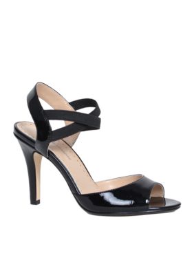 Adrienne Vittadini Ghia Sandal
