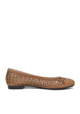 Adrienne Vittadini Kiley Flat