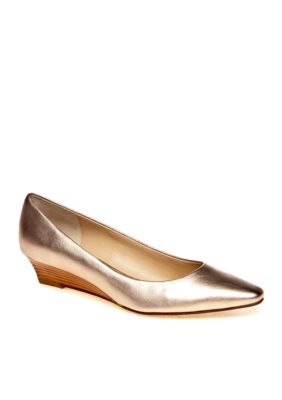 Adrienne Vittadini Prince Wedge