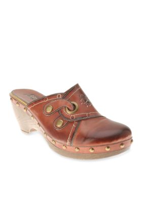 Spring Step Flutter Clog