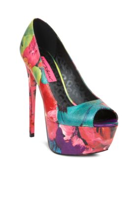 Betsey Johnson Bridgitt Pump