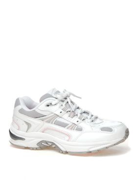 belk orthopedic shoes