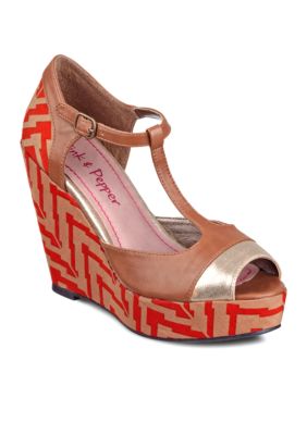 Pink & Pepper Fabiola Wedge Sandal