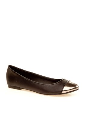 New Directions&reg; Melina Flat