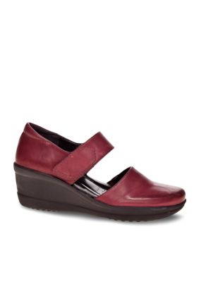 Easy Spirit Morlis Mary Jane Wedges
