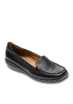 Easy Spirit Abide Flat - Available in Extended Sizes & Widths