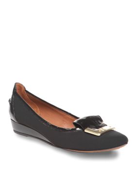 Donald J Pliner Nila Flat