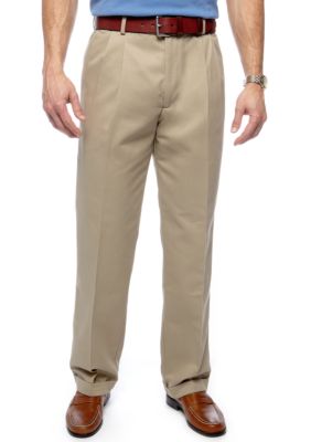 Dockers&reg; Classic Fit Pleated Pants