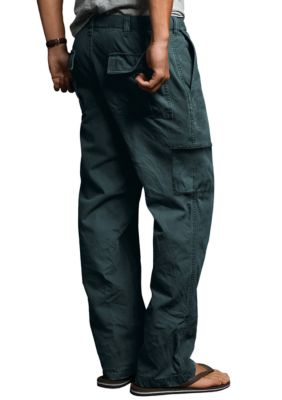 Dockers&reg; Classic Fit Comfort Cargos