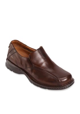 Clarks Escalade Casual Slip-On