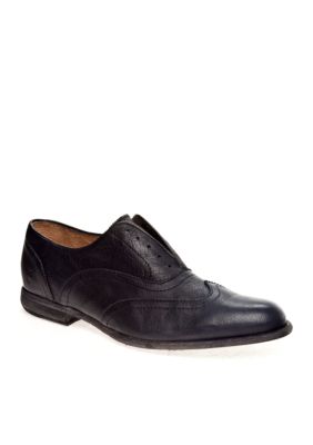Frye Harvey Wingtips
