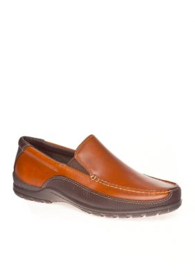 G H Bass Triumph Slip On