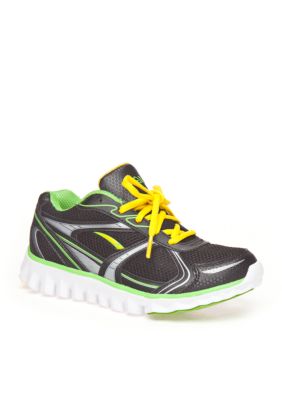 L.A. Gear Swift Sneaker Boy Sizes 12-5