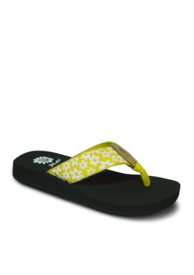Yellow Box Rosie 2 12-5