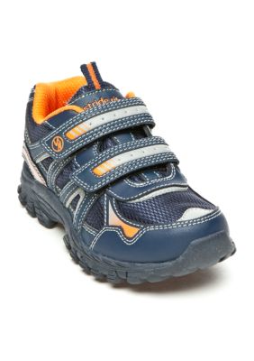 belk boys shoes
