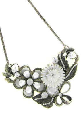 Erica Lyons Vintage Pearl Necklace