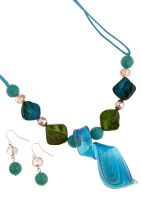 Erica Lyons Necklace and Earrings Set