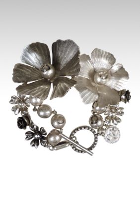 Jessica Simpson Garden Party Silver Flower Bracelet