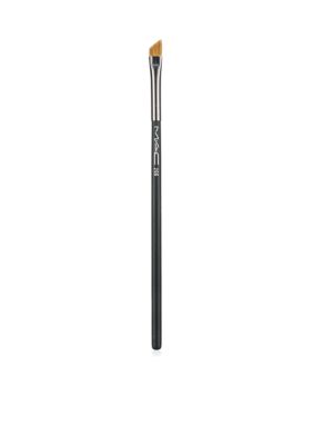 M·A·C 266 Small Angle Brush