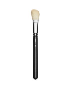 M·A·C 168 Large Angled Contour Brush