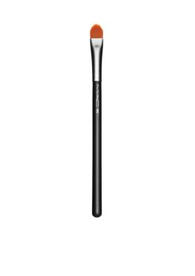 M·A·C 195 Concealer Brush
