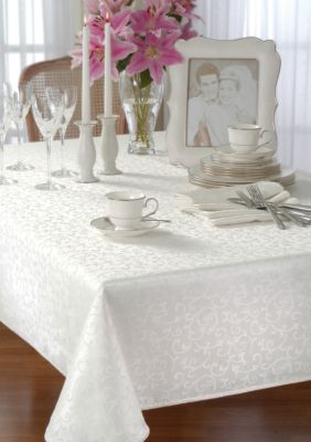 Lenox Opal Innocence Table Linens