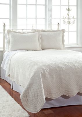 Pem America Velvet Lace Quilt