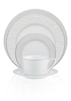Noritake Champagne Iridescence