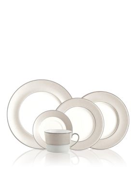 Monique Lhuillier Etoile Platinum