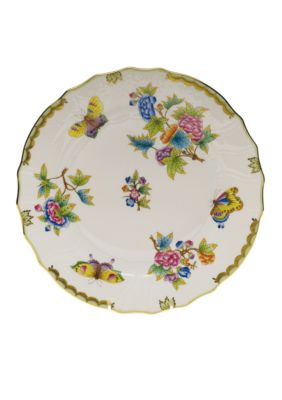 Queen Victoria Dinner Plate