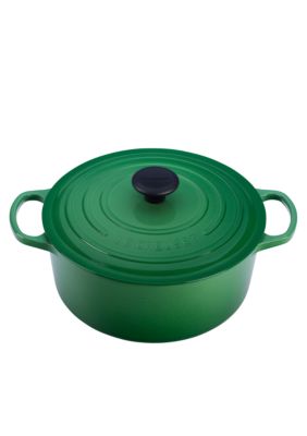 Le Creuset Signature 5.5-qt. Round French Oven