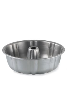 Calphalon Nonstick Bakeware Crown Bundt Form Pan - Online Only  