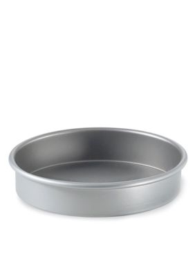 Calphalon Nonstick Bakeware 9-in. Round Cake Pan - Online Only
