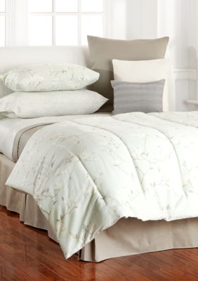 Calvin Klein Oleander Bedding Collection