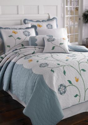 Butterfly Meadow Twin Quilt 70-in. x 90-in.