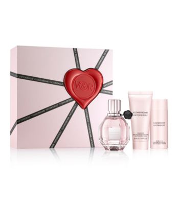 EAN 3605971346309 product image for Viktor & Rolf Flowerbomb Gift Set (A $145 Value) | upcitemdb.com