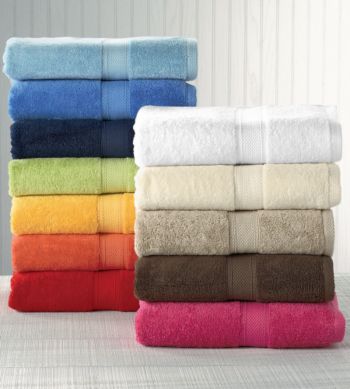 Tommy Hilfiger Luxury Soft Towel Collection