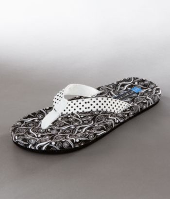 Relativity Women's Molded Flip-Flops - Black/White Polka Dots