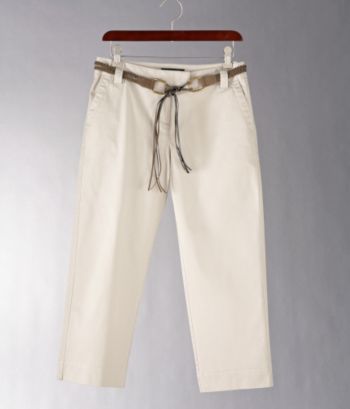 Relativity Women's Slant Pocket Capris