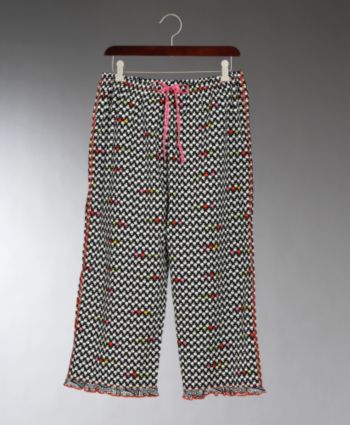 HUE® Technicolor Apples Capri - Black