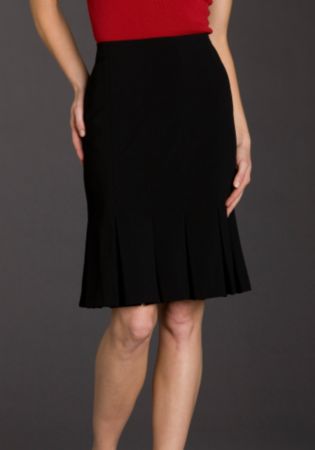 AGB Women's Box Pleat Skirt - Black