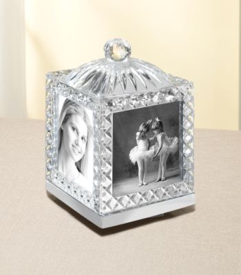 Fifth Avenue Crystal Cube Swivel Frame