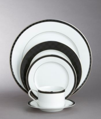 Nikko Black Tie 5-pc. Place Setting
