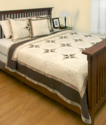 Ava Quilt by LivingQuarters