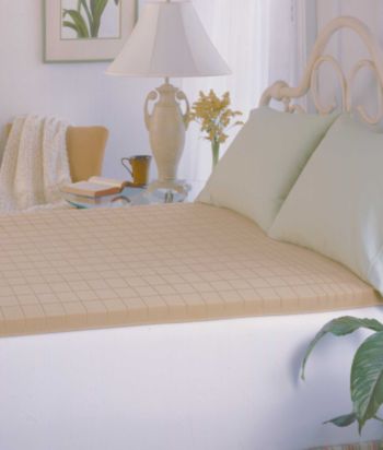 Simmons® Beautyrest® Geo-Tech® Smart Foam™ Mattress Topper