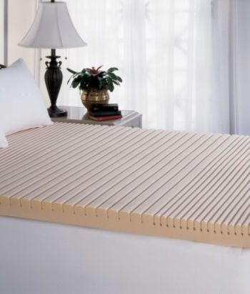 UPC 079633784779 product image for Simmons Beautyrest Geo-Matt Therapeutic Foam Mattress Topper | upcitemdb.com