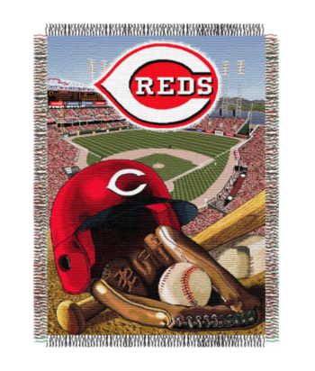 Cincinnati Reds® Home Field Advantage Throw
