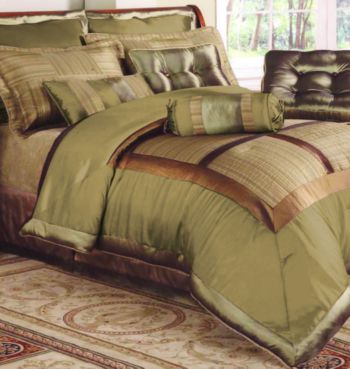 Evergreen 10-Piece Bedding Ensemble by Central Park